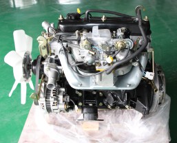 丰田4Y化油器式汽油发动机
